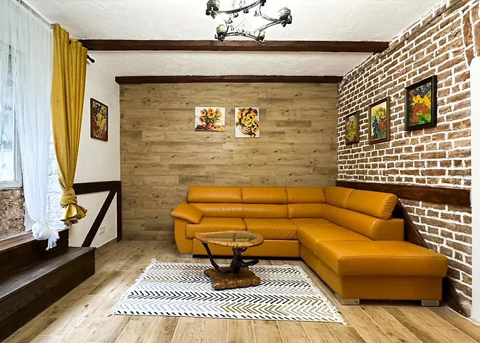 아파트 Golden King Old Town 리비프