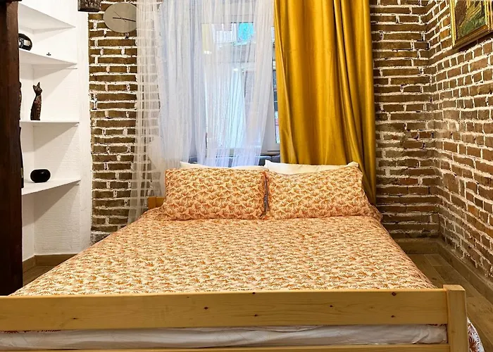 Golden King Old Town Διαμέρισμα *